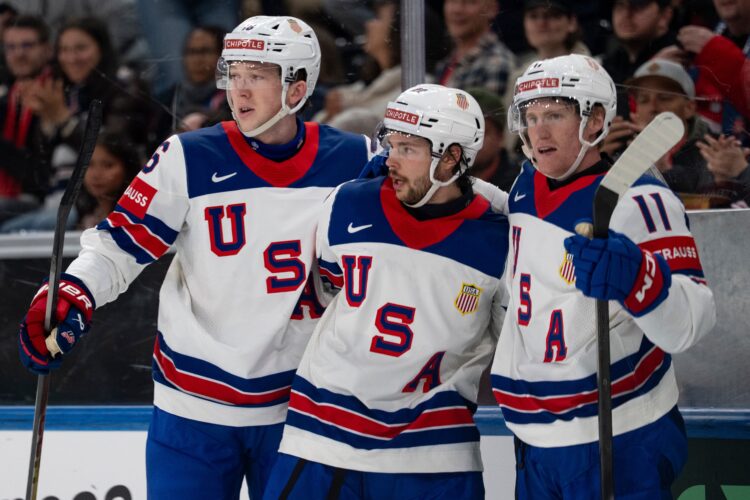 Defending champs US rebounds from a loss to Switzerland by beating Britain 5-1 at ice hockey worlds